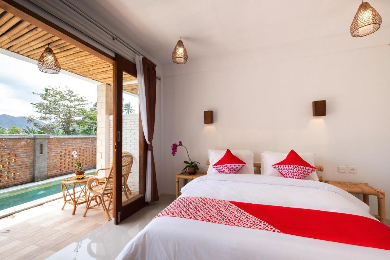 Oyo 1493 Surya Villa เซอลงเบอลานัก ภายนอก รูปภาพ